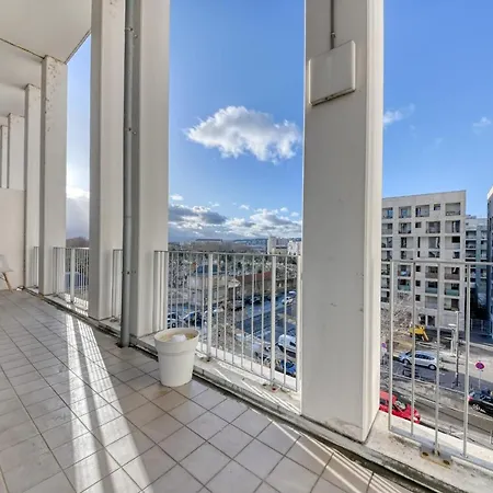 Guestready - Modern Spacious In Jean Moulin Appartement *