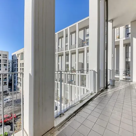 Appartement Guestready - Modern Spacious In Jean Moulin